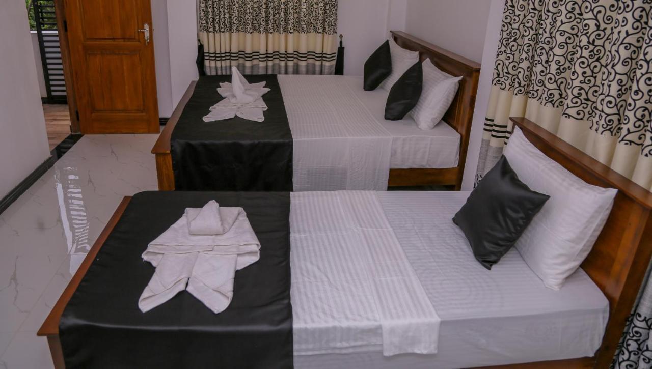 Sura Homestay Kandy Exterior photo